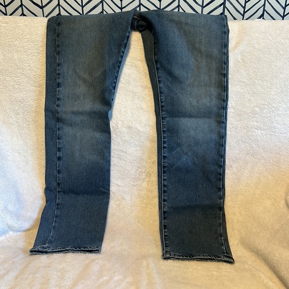 Men’s BR factory performance jean - Picture 3 of 6